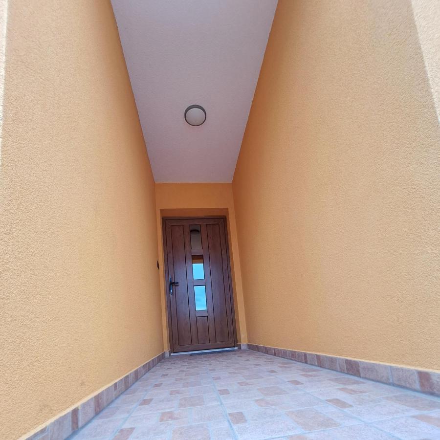 Sobe Rooms Tea Buje Exterior foto